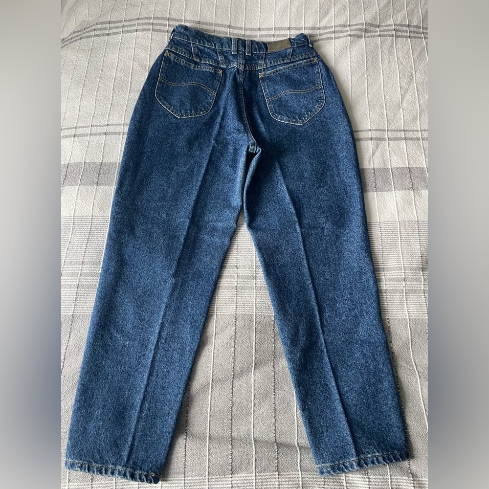 Vintage Lee Women’s Blue Jeans - Picture 4 of 8